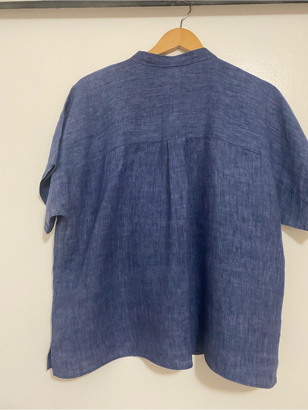 Eileen Fisher Washed 100% Organic Linen Delave Band Collar Shirt In Stone - Picture 10 of 15